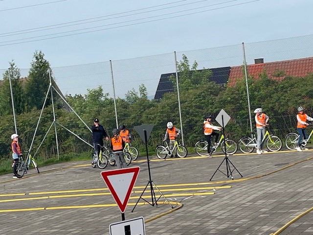 4a_Radfahren2.jpg